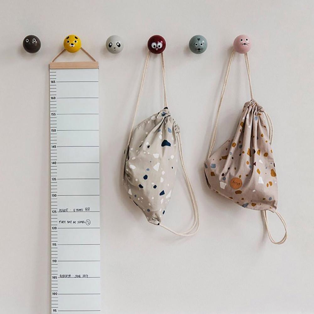 Linijka dla dzieci na płótnie  – Growth Chart Ruler recenzja i cena